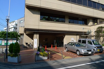 北区立昭和町図書館