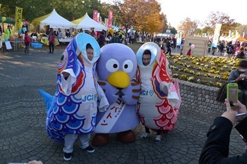 コバトン、こいのぼりん